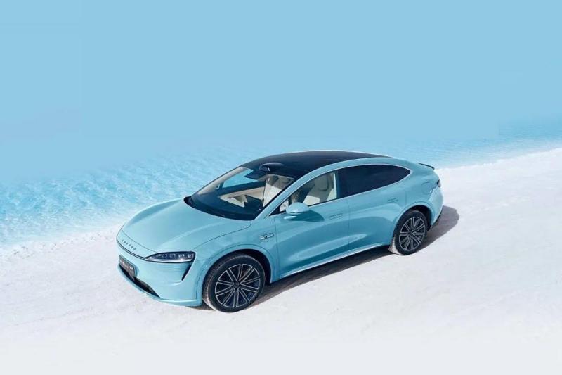 The Zhijie R7 extended range version will be launched on December 19 with a pure electric range of 201km