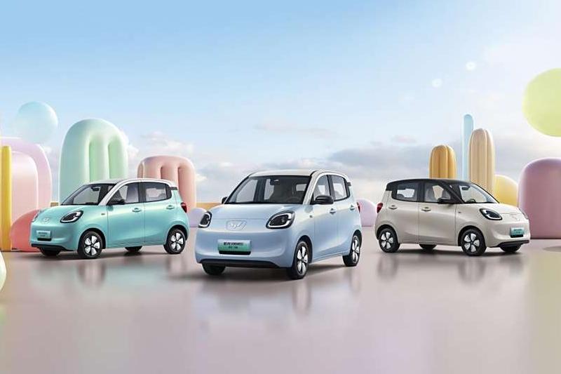 Wuling Hongguang MINIEV Four-Door Version: Configuration Details and Pre-order Launch