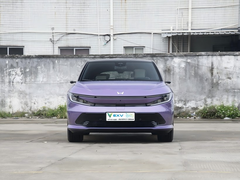Positioned as a pure electric mid-size SUV, the GAC Honda P7 will be launched tomorrow night.